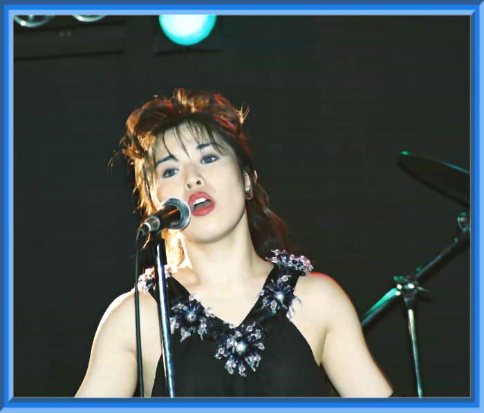 ���܂��s���b�N�̎��tZippal Hall